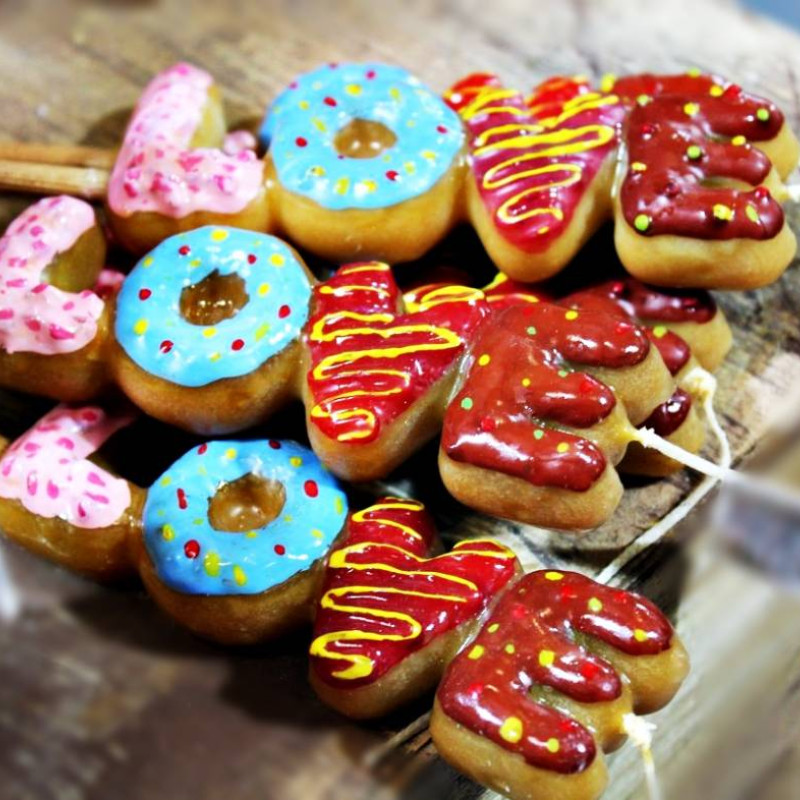 ΛΑΜΠΑΔΑ ΜΠΙΣΚΟΤΟ LOVE 1 ΤΜΧ  (001914)